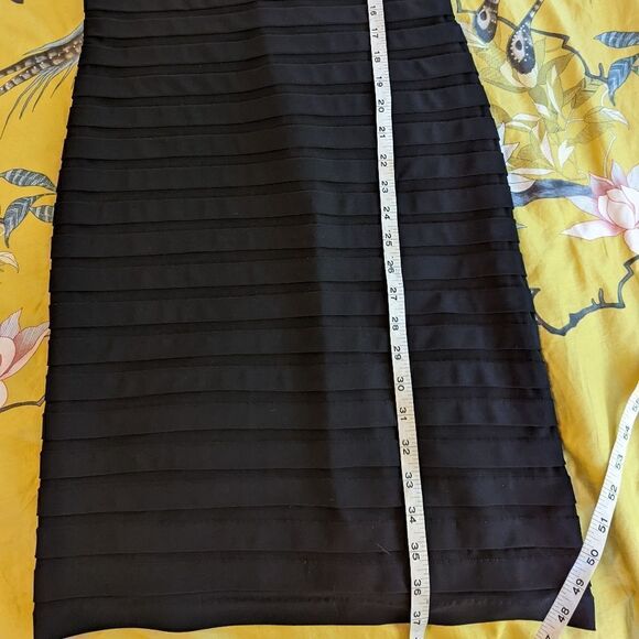 ADRIANNA papell bodycon stretch knit dress illusion mesh neckline black euc sz m - Picture 6 of 6